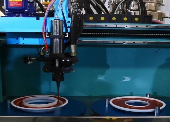 máquina rotatoria de la inyección del pegamento de la PU de la estación del doble de la máquina PLM-PU-2 de 380V que plisa 50Hz
